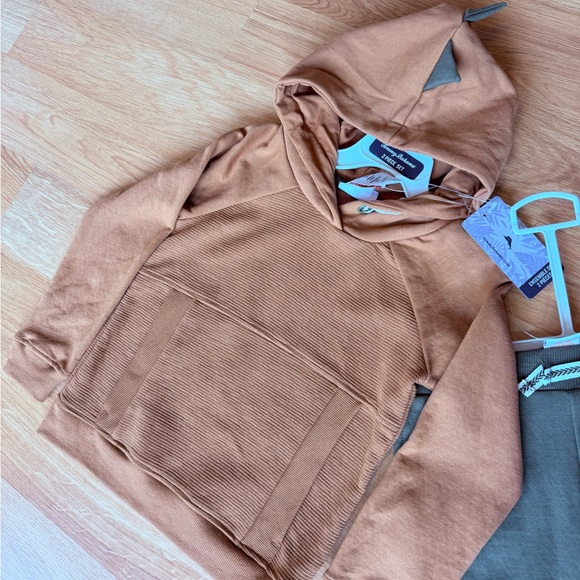 NWT Tommy Bahama Boys Hooded Sweatshirt and Sweatpants-Light Brown and Green - Picture 3 of 6